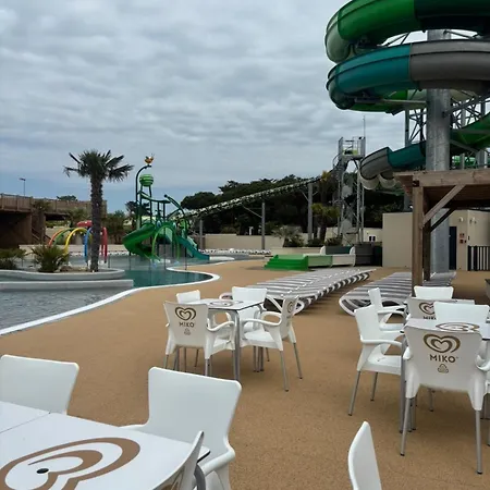Mobilhome 400m De La 5 Etoiles Campsite *
